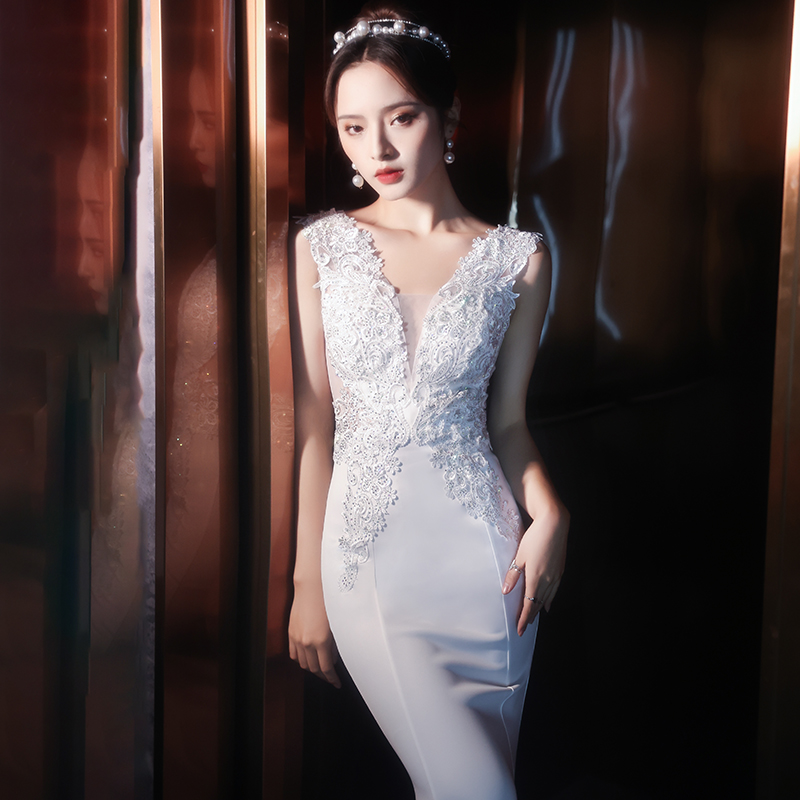 ชุดราตรี ชุดราตรีสวยหรู แบบ ทันสมัย Evening dress