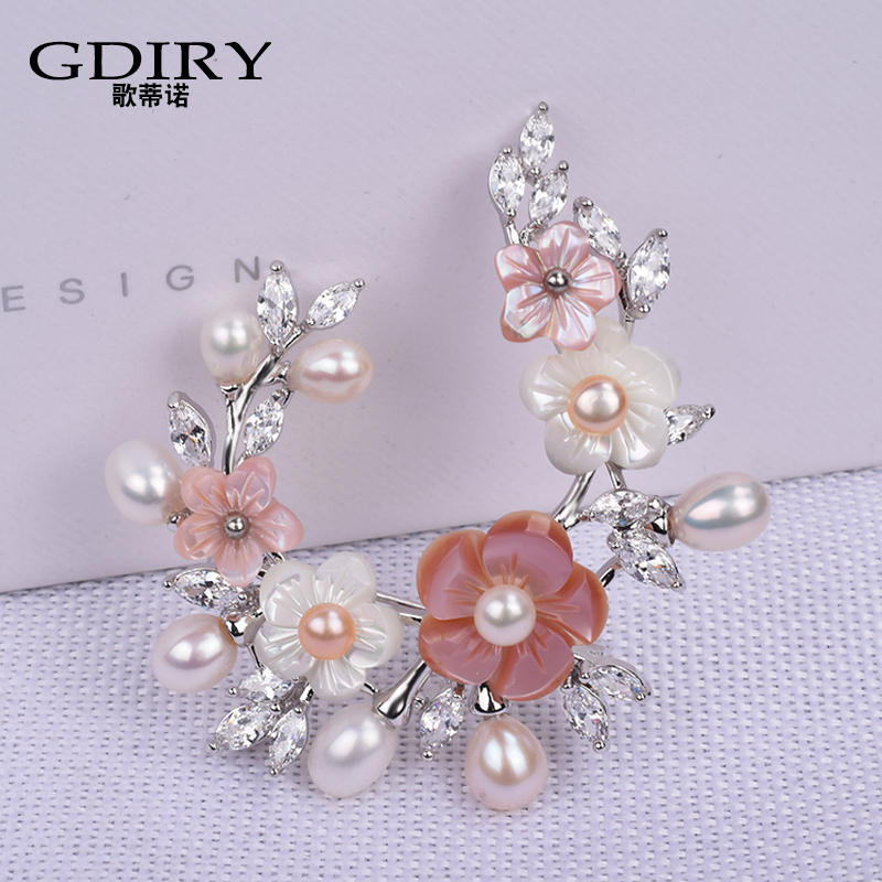 เข็มกลัด เข็มกลัดสวยๆ เข็มกลัดติดเสื้อ Brooch