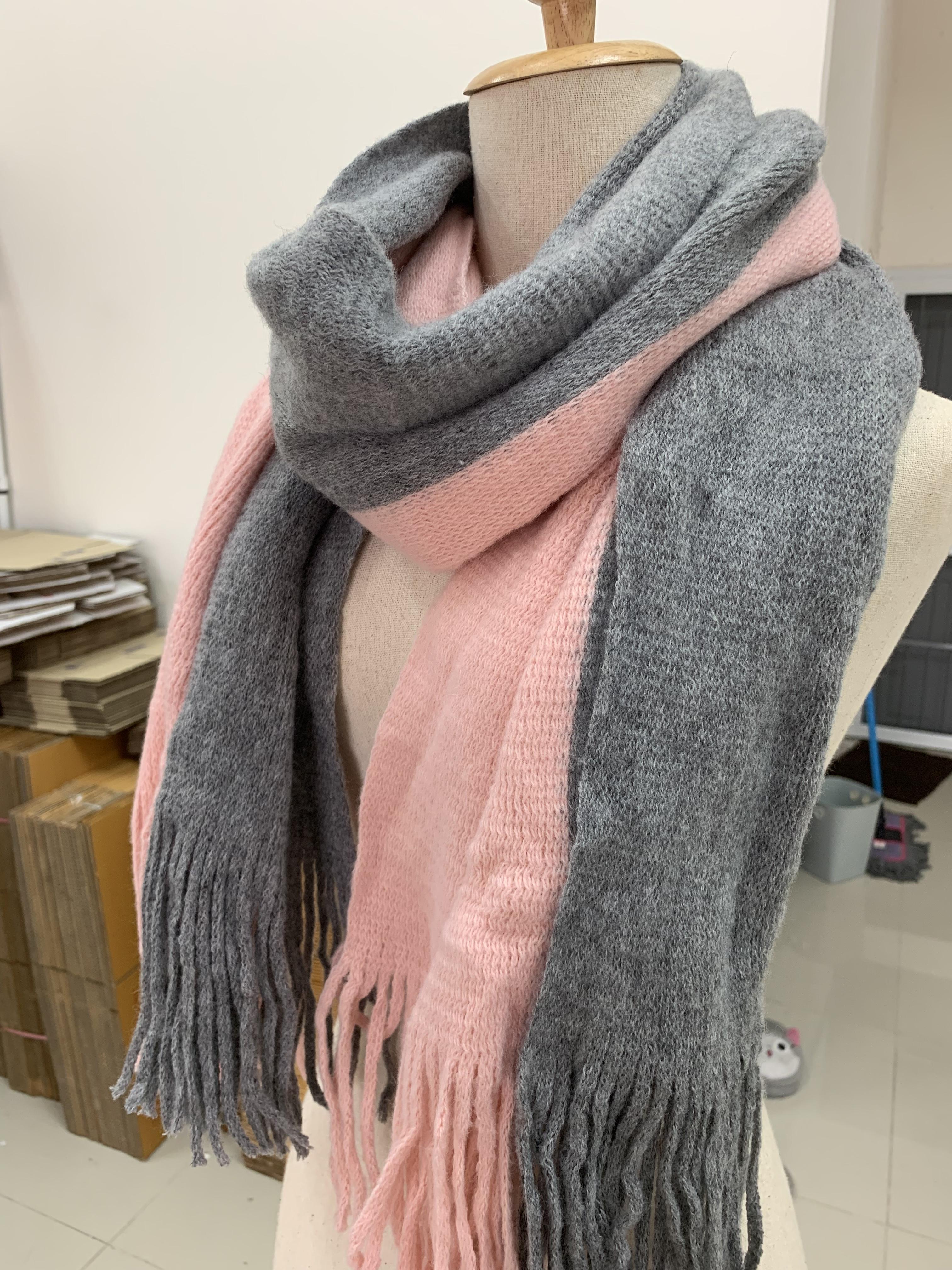 ผ้าพันคอไหมพรม ผืนใหญ่ สไตล์เกาหลี ผ้านุ่ม ใส่ได้ทั้งผู้ชายและผู้หญิง พร้อมส่ง same pic