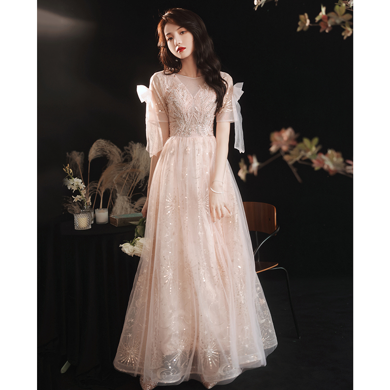 ชุดราตรี ชุดราตรีสวยหรู แบบ ทันสมัย Evening dress