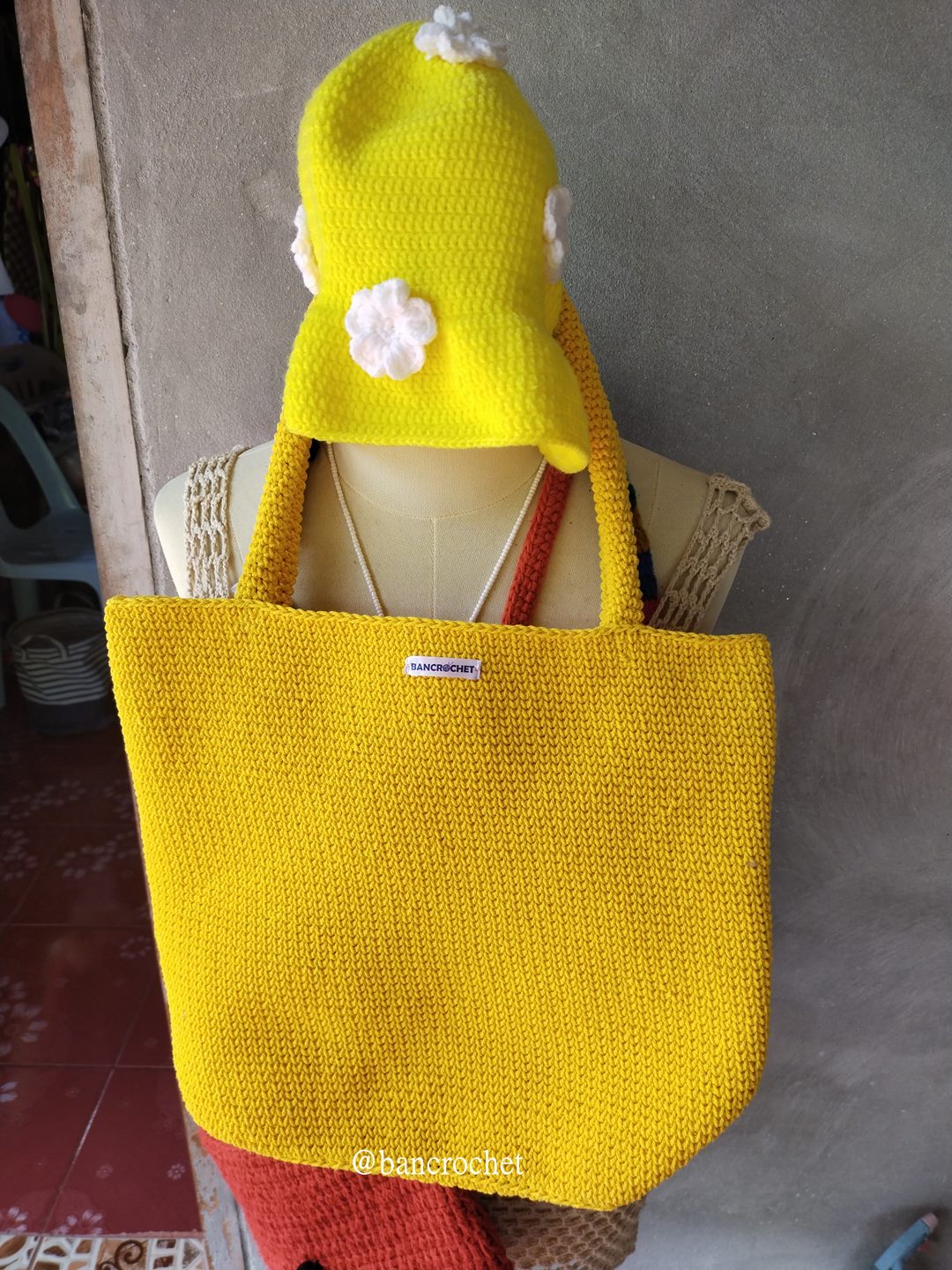 Bancrochet กระเป๋าถักโครเชต์ crochet bag เหลือง 29*32*9*สาย 24 cm