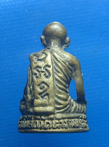 หลวงพ่อฮวด วัดหัวถนนใต้ จ.นครสวรรค์