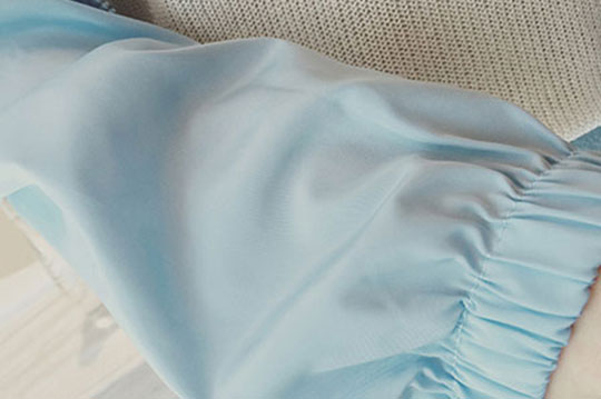 เสื้อคลุมกันลม คอตั้ง ผ้าโพลิ สีน่ารัก ใส่ออกกำลังกายน่ารักมากๆ