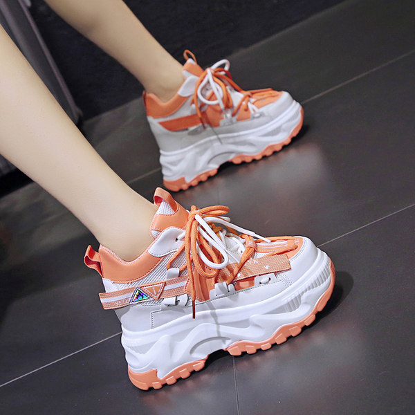 รองเท้าผ้าใบเสริมส้นสูง ไซต์35-39 Beautiful Feet Fashion Shoes