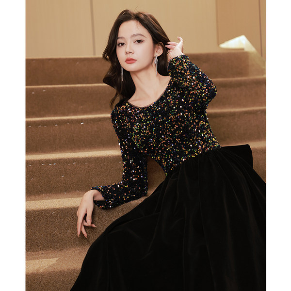 ชุดราตรี ชุดราตรีสวยหรู แบบ ทันสมัย Evening dress