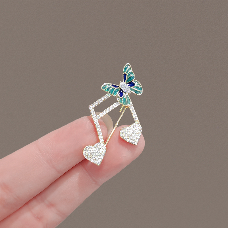 เข็มกลัด เข็มกลัดสวยๆ เข็มกลัดติดเสื้อ Brooch