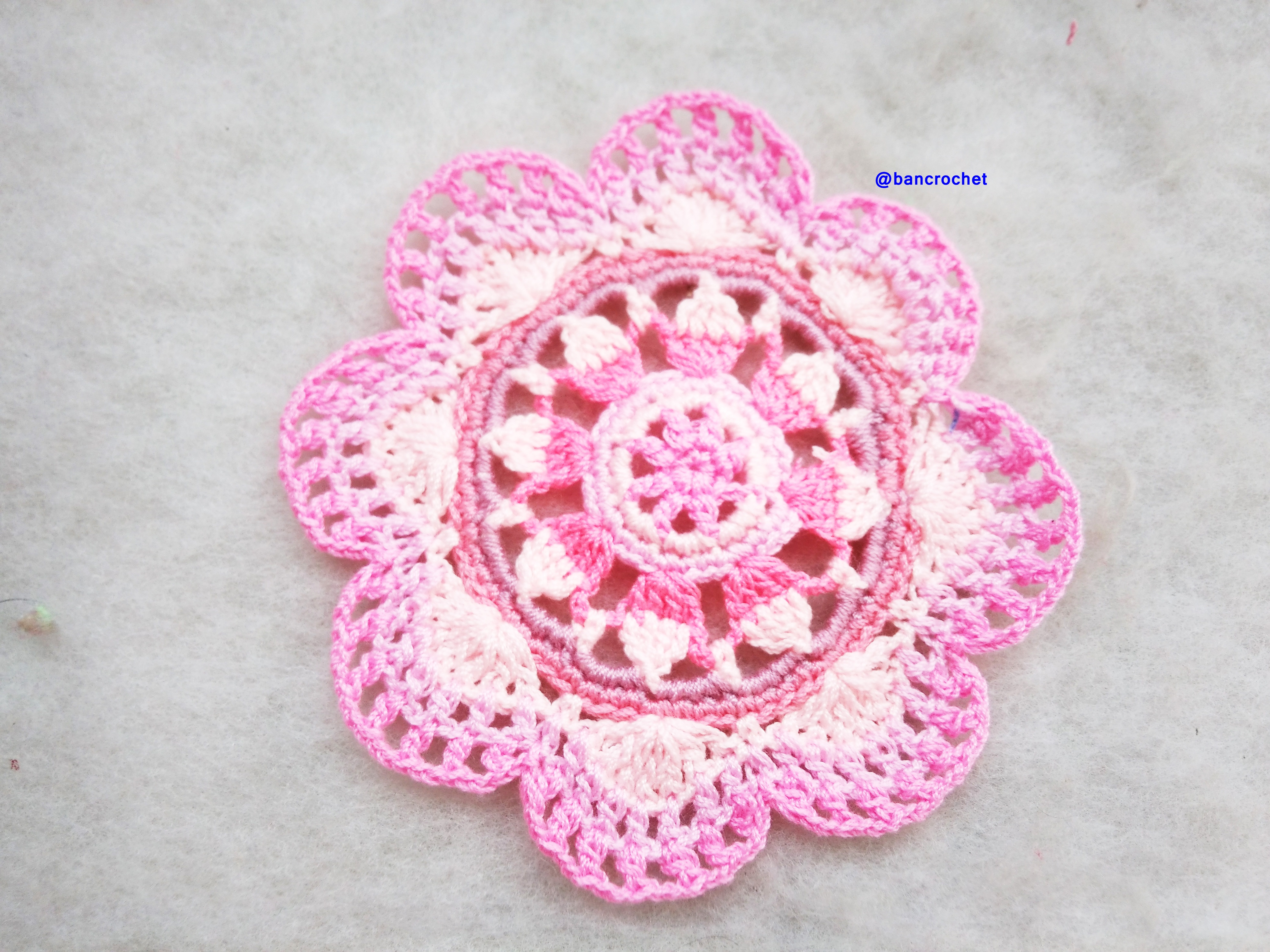 Bancrochet ที่รองแก้วถักโครเชต์ crochet coasters หลากสี 4 นิ้ว