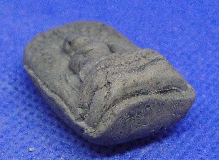 พระคงลำพูน