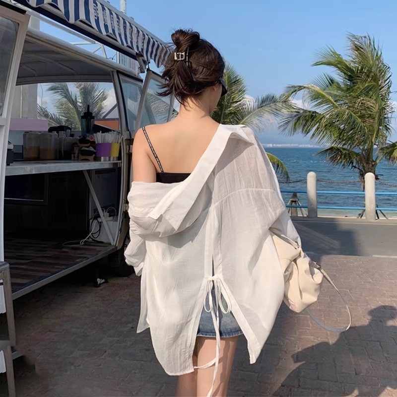 เสื้อเชิ้ตผู้หญิงใส่ทํางาน 390 บาทต่อชิ้น ฟรีค่าจัดส่ง