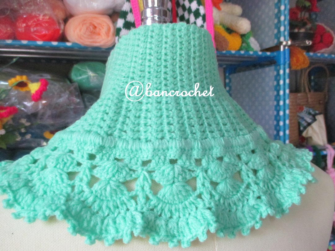 Bancrochet ผ้าคลุมคอถักโครเชต์ แบบมีกระดุมหน้า Crochet cowl สีเขียวมิ้นท์ inch