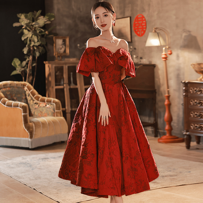 ชุดราตรี ชุดราตรีสวยหรู แบบ ทันสมัย Evening dress