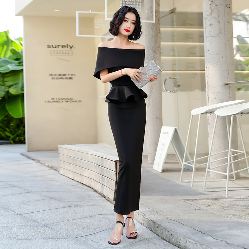 ชุดราตรี ชุดราตรีสวยหรู แบบ ทันสมัย Evening dress