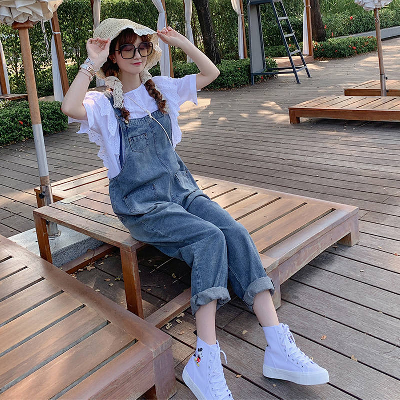 จั้มสูท ชุดเอี๊ยมกางเกง