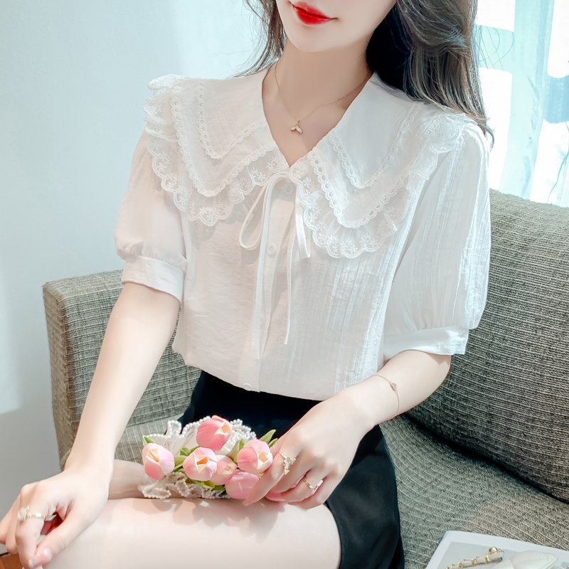 เสื้อเชิ้ตผู้หญิงใส่ทํางาน 390 บาทต่อชิ้น ฟรีค่าจัดส่ง