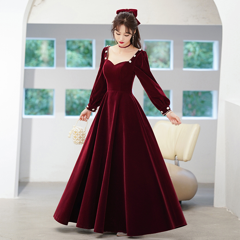 ชุดราตรี ชุดราตรีสวยหรู แบบ ทันสมัย Evening dress