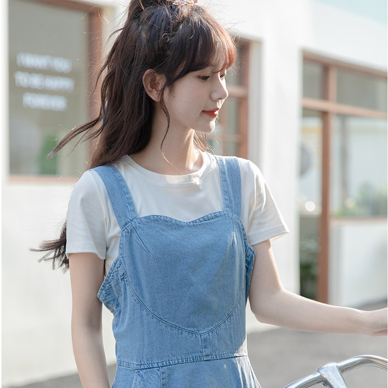 เสื้อผ้าวัยรุ่นเกาหลี เสื้อยืดวัยรุ่นผู้หญิง มีขนาด S M L XL