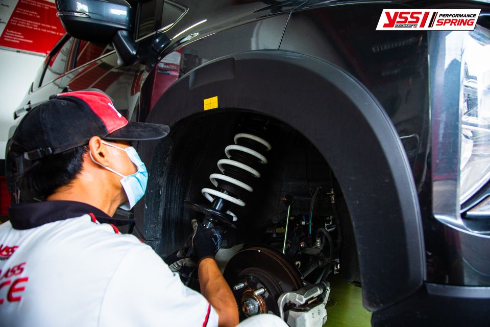 YSS สปริงรถยนต์ Mitsubishi Expander และรุ่นCross (สเเตนดาร์ด)