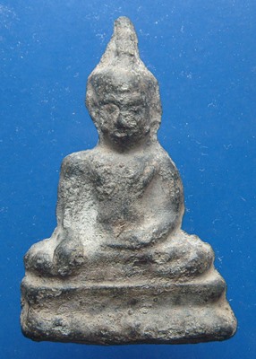 พระอู่ทองฐานบัว กรุวัดราชบูรณะ