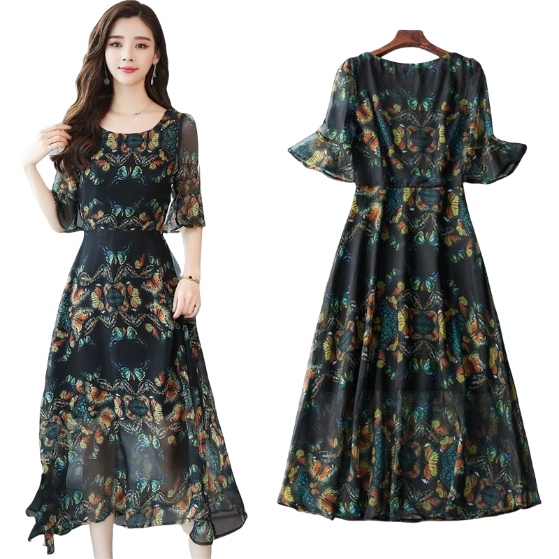 Dress4624 Maxi Dress แม็กซี่เดรส/ชุดเดรสยาวลายผีเสื้อพื้นสีดำ ซิปข้างใส่ง่าย มีซับในอย่างดี ผ้าชีฟองเนื้อดีนุ่มใส่สบาย งานดีทรงดีลายสวย ชุดเดียวสวยจบ สวมใส่ได้ทุกโอกาส