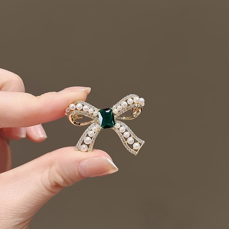 เข็มกลัด เข็มกลัดสวยๆ เข็มกลัดติดเสื้อ Brooch