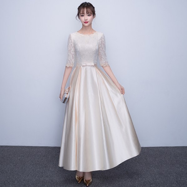 ชุดราตรี ชุดราตรีสวยหรู แบบ ทันสมัย Evening dress