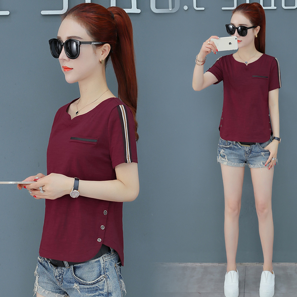 เสื้อผ้าแฟชั่นผู้หญิง เสื้อเชิ้ตแบบฮิตๆ T-shirt ผู้หญิง BY Yiyi