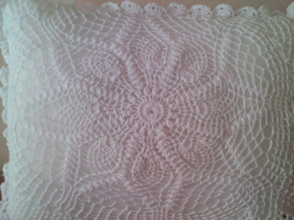 หมอนถัก