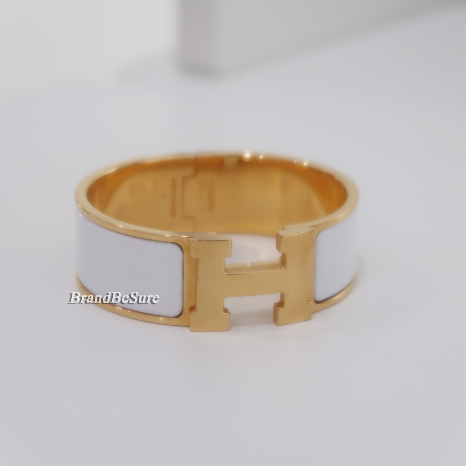 Hermes White Enamel Clic Clac H Bracelet Medium PM