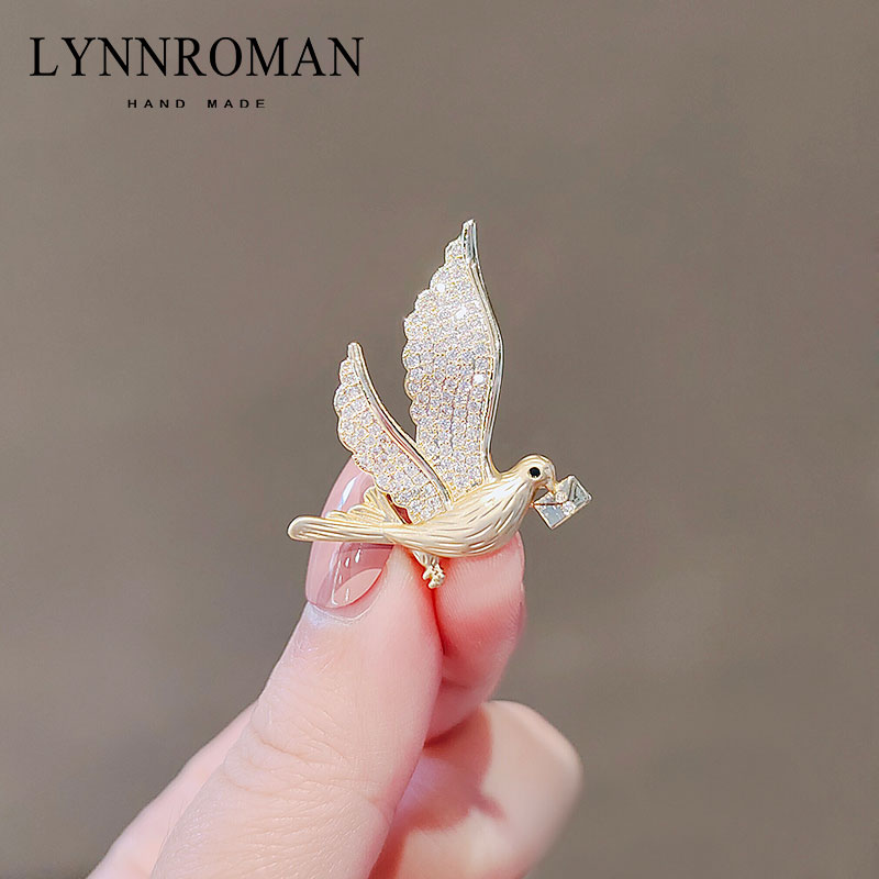 เข็มกลัด เข็มกลัดสวยๆ เข็มกลัดติดเสื้อ Brooch