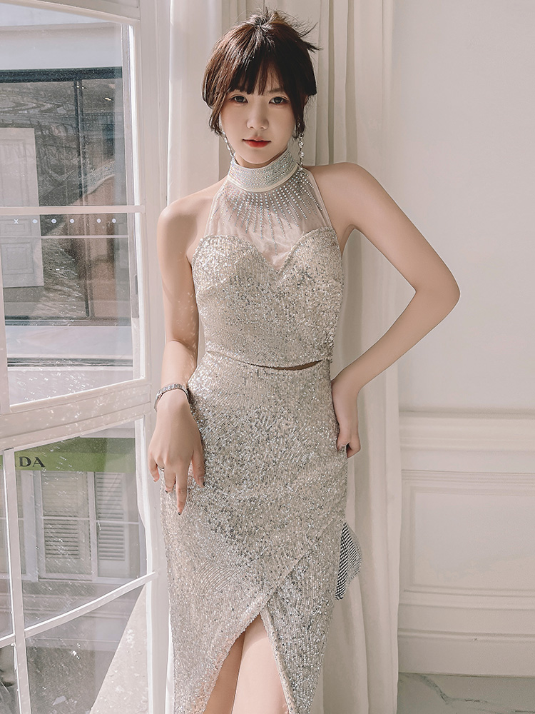 ชุดราตรี ชุดราตรีสวยหรู แบบ ทันสมัย Evening dress