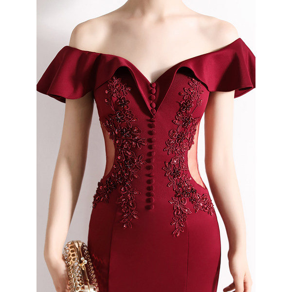 ชุดราตรี ชุดราตรีสวยหรู แบบ ทันสมัย Evening dress