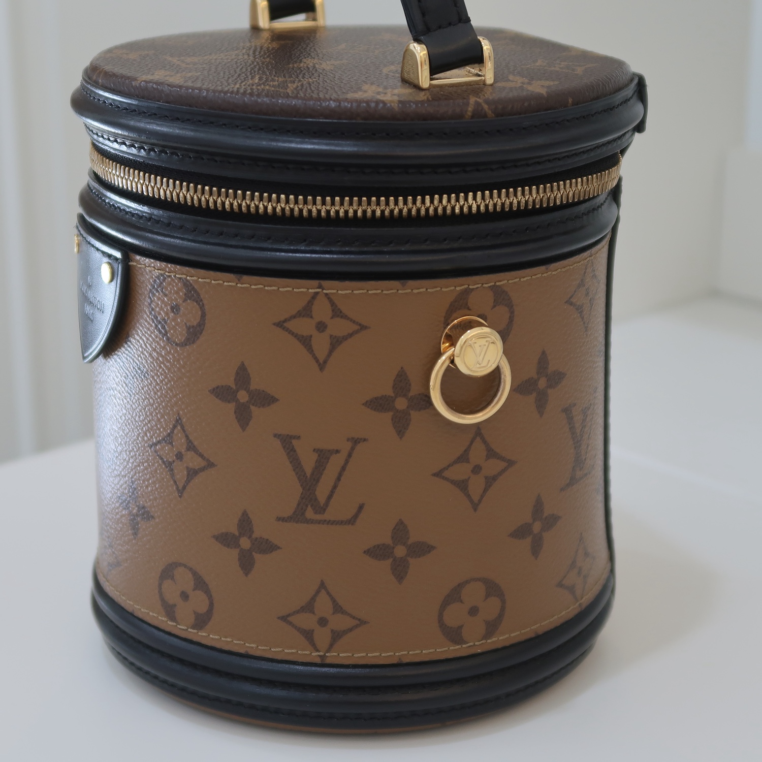 Louis Vuitton Monogram Reverse Cannes