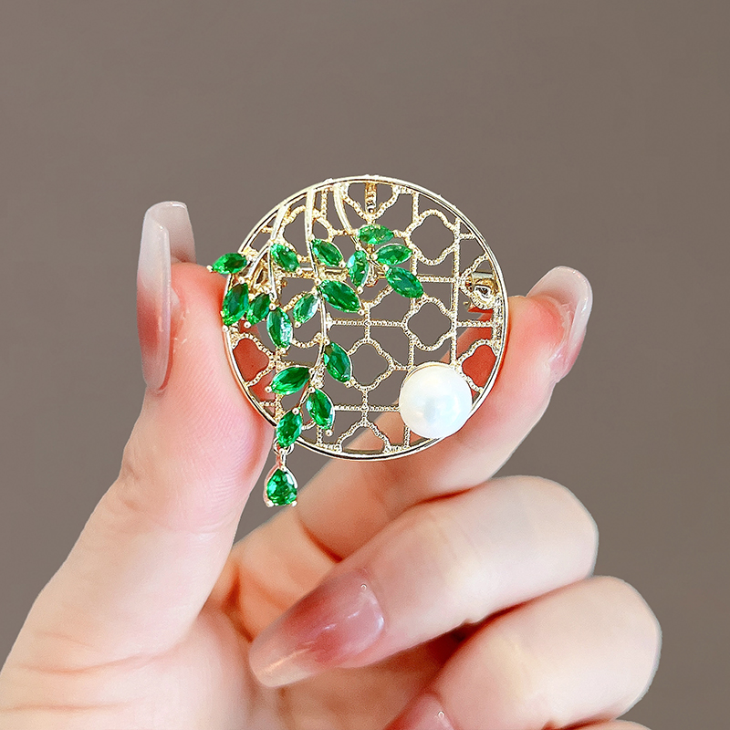 เข็มกลัด เข็มกลัดสวยๆ เข็มกลัดติดเสื้อ Brooch