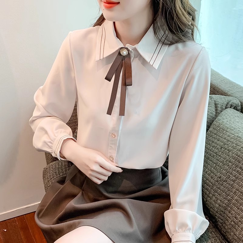 เสื้อเชิ้ตผู้หญิงแขนยาว เสื้อเชิ้ตผู้หญิงใส่ทํางาน 390 บาทต่อชิ้น ฟรีค่าจัดส่ง