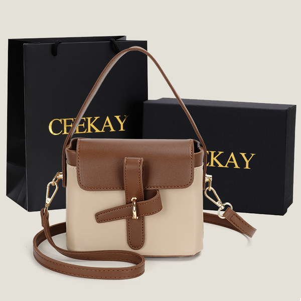 กระเป๋าสะพายข้างเกาหลี กระเป๋าผู้หญิงแบรนด์ CEEKEY