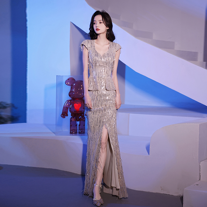 ชุดราตรี ชุดราตรีสวยหรู แบบ ทันสมัย Evening dress