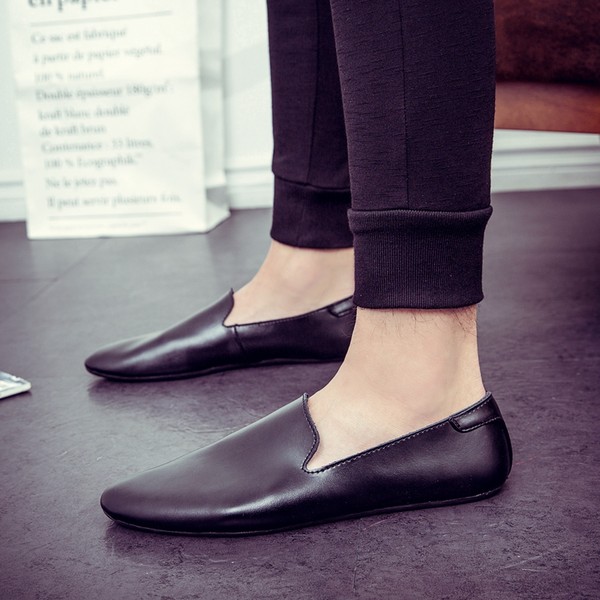 รองเท้าหนังผู้ชาย มีไซส์39-44 รองเท้าโลฟเฟอร์ชาย Slip-On Shoes