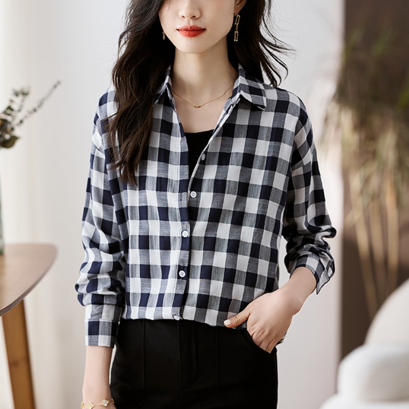 เสื้อเชิ้ตผู้หญิงแขนยาว เสื้อเชิ้ตผู้หญิงใส่ทํางาน 390 บาทต่อชิ้น ฟรีค่าจัดส่ง