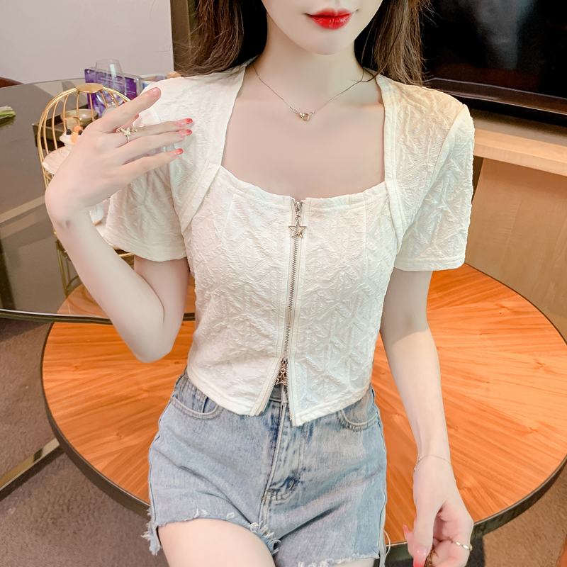 เสื้อผ้าวัยรุ่นเกาหลี เสื้อยืดวัยรุ่นผู้หญิง มีขนาด S M L XL