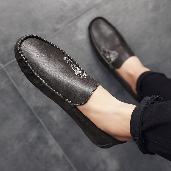 รองเท้าหนังผู้ชาย มีไซส์39-44 รองเท้าโลฟเฟอร์ชาย Slip-On Shoes