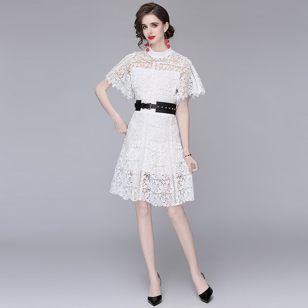 ชุดเดรสเรียบหรูดูแพง เดรสแบรนด์ DG Boutique