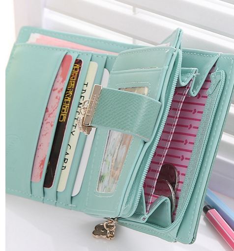 กระเป๋าสตางค์ผู้หญิง ใบสั้น กระเป๋าสตางค์ ใบเล็ก ห้อย จี้ดอกโคลเว่อร์ ดอกไม้ แห่งความโชคดี กระเป๋าสตางค์ วัยรุ่น เด็กมหาลัย เด็กมัธยม แบบสวยค่ะ 411066