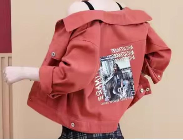 เสื้อ Jacket ยีนส์ ผู้หญิง แขนยาว สีขาว สีเหลือง สีแดง เพ้นท์ลาย ผู้หญิง เท่ ๆ ใส่เที่ยว สวย ๆ 357454