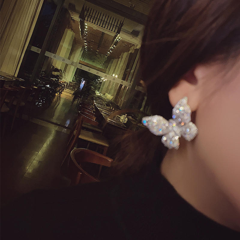 ต่างหู ตุ้มหูแฟชั่น