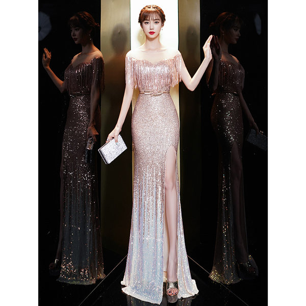 ชุดราตรี ชุดราตรีสวยหรู แบบ ทันสมัย Evening dress