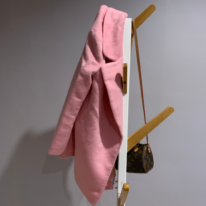 เสื้อโค้ท สไตล์เกาหลี ทรงคลาสสิค ผ้าขนสั้น พร้อมบุซะบใน ใส่ง่ายเข้ากับทุกชุด กันหนาวได้ดี พร้อมส่ง สีชมพูอ่อน