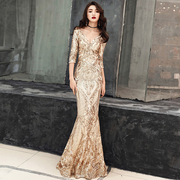 ชุดราตรี ชุดราตรีสวยหรู แบบ ทันสมัย Evening dress