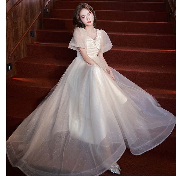 ชุดราตรี ชุดราตรีสวยหรู แบบ ทันสมัย Evening dress