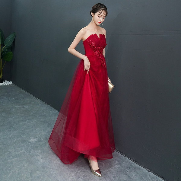 ชุดราตรี ชุดราตรีสวยหรู แบบ ทันสมัย Evening dress