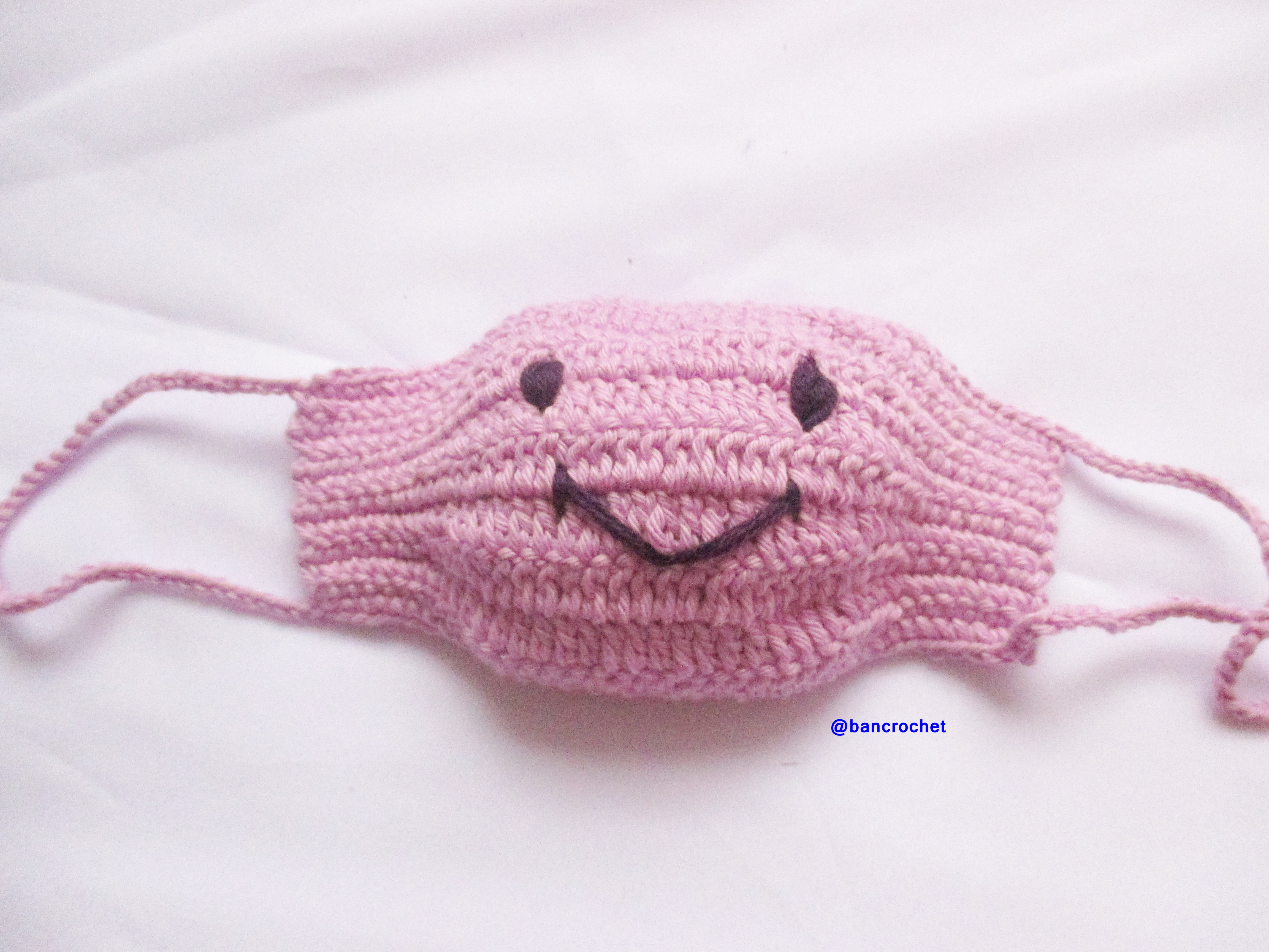 Bancrochet ผ้าปิดจมูกถักโครเชต์ ลายยิ้ม Crochet mask fashion หลากสี 4 นิ้ว